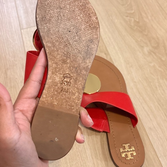 Tory Burch Red Slides with Gold Disc - Picture 5 of 6